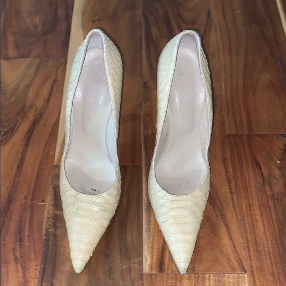 Tan Versace Crocodile Pumps with Brown Clear Heel sz 38.5 (US 8) - Picture 2 of 4